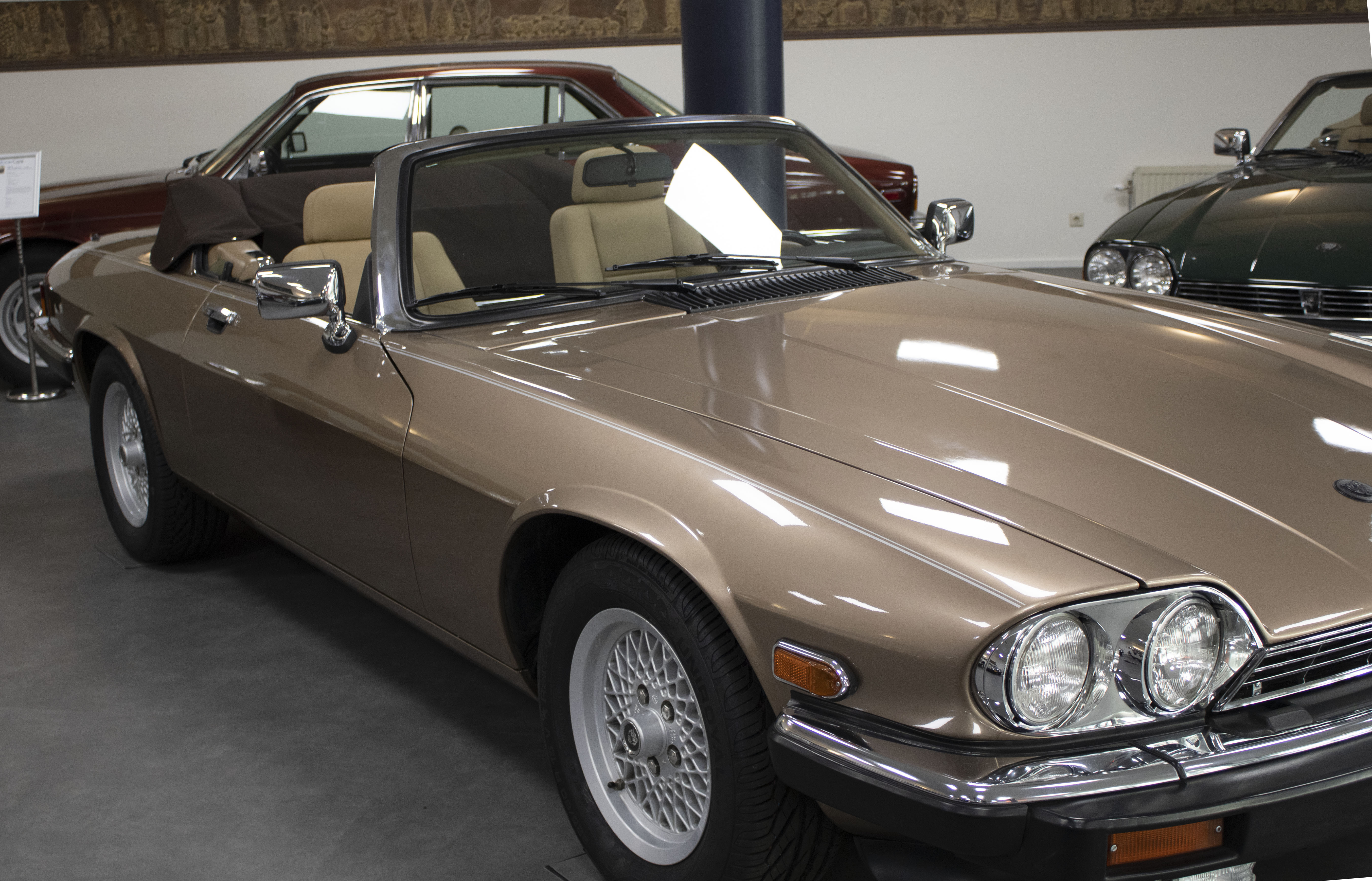 Oldtimer Care & Sales Jaguar XJ-S Cabrio V-12, 5,3 ltr