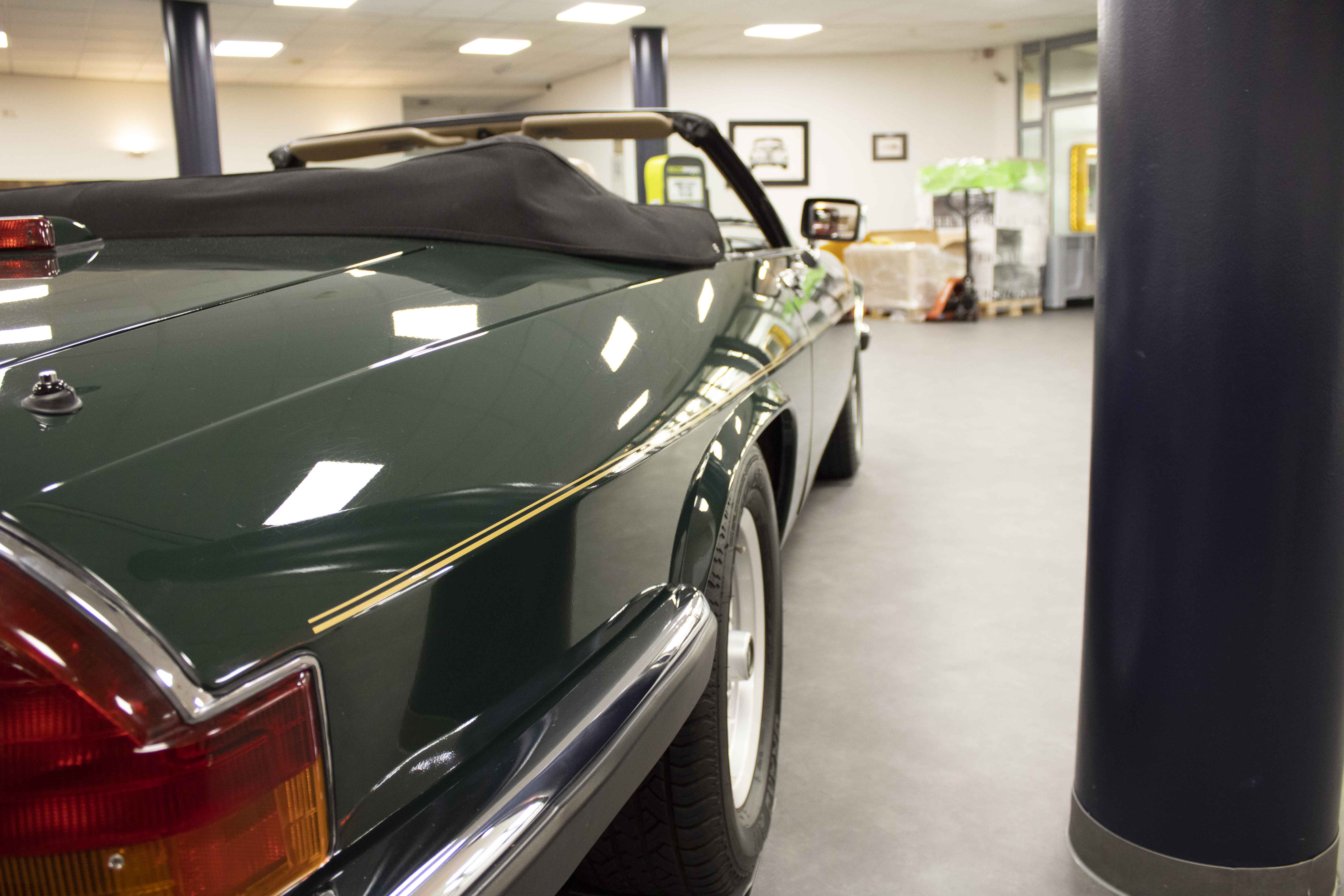 Oldtimer Care & Sales Jaguar XJ-S Cabrio V-12, 5,3 ltr