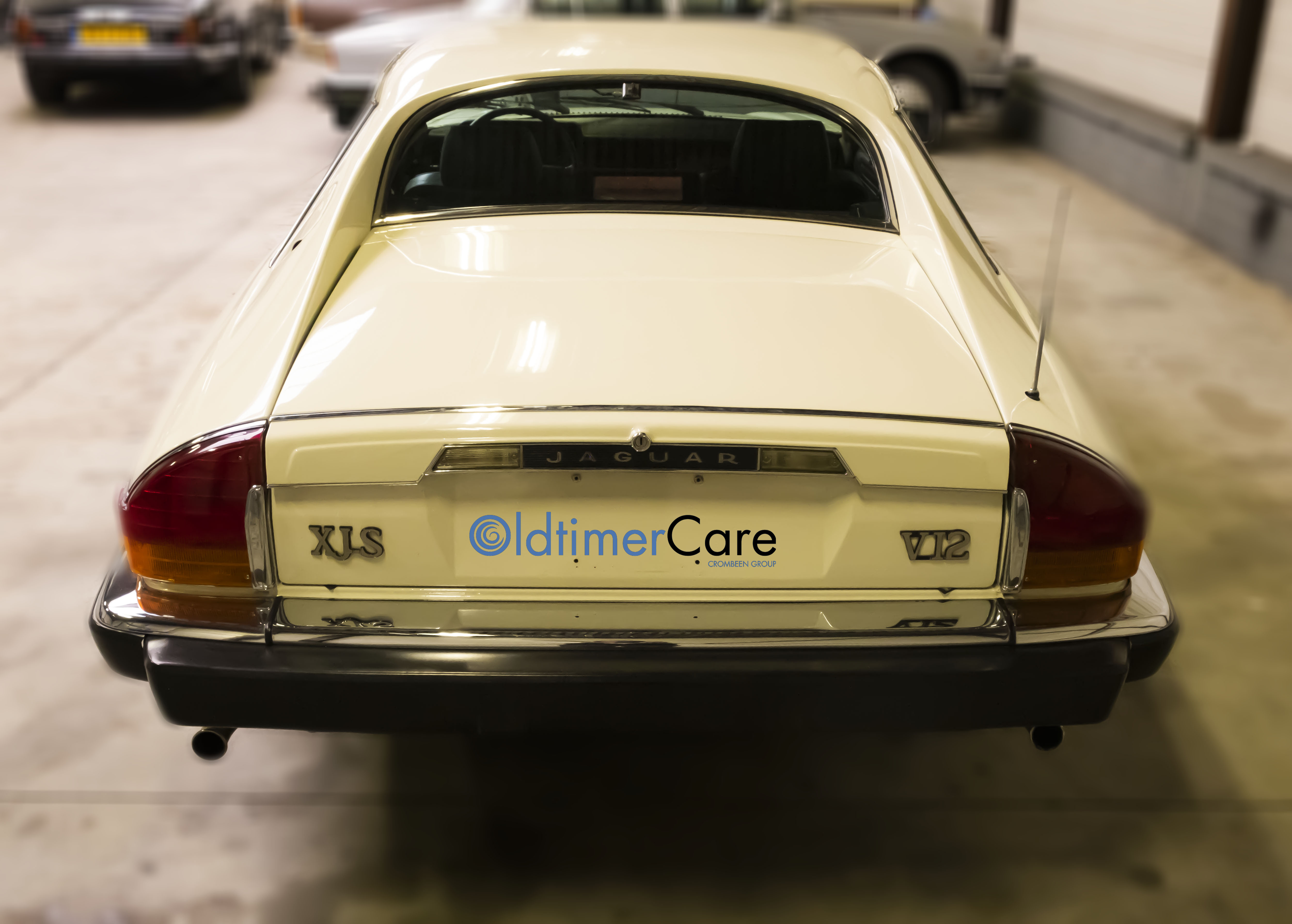 Oldtimer Care & Sales Jaguar XJS V12, automaat