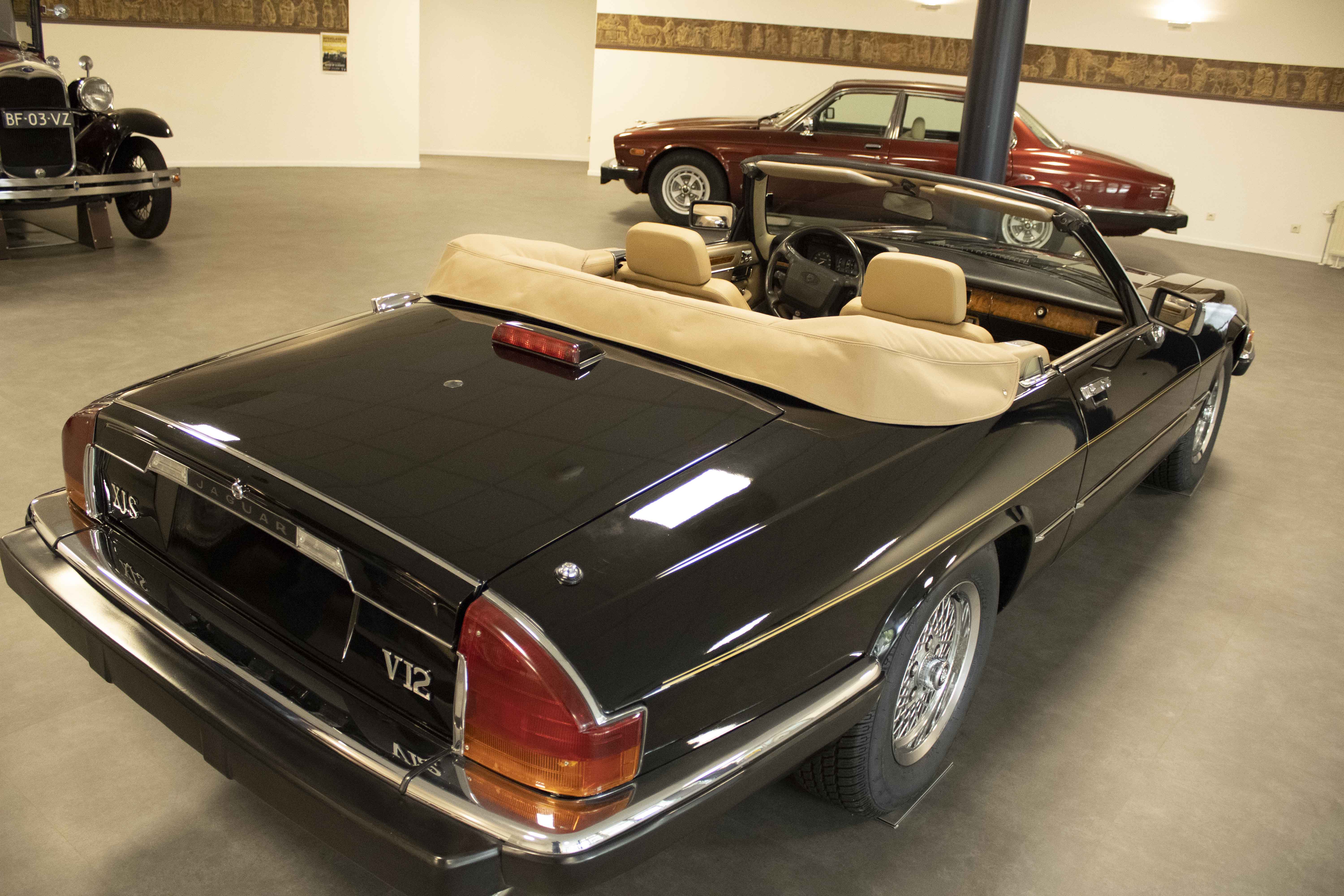 Oldtimer Care & Sales Jaguar XJ-S Cabrio V-12, 5,3 ltr