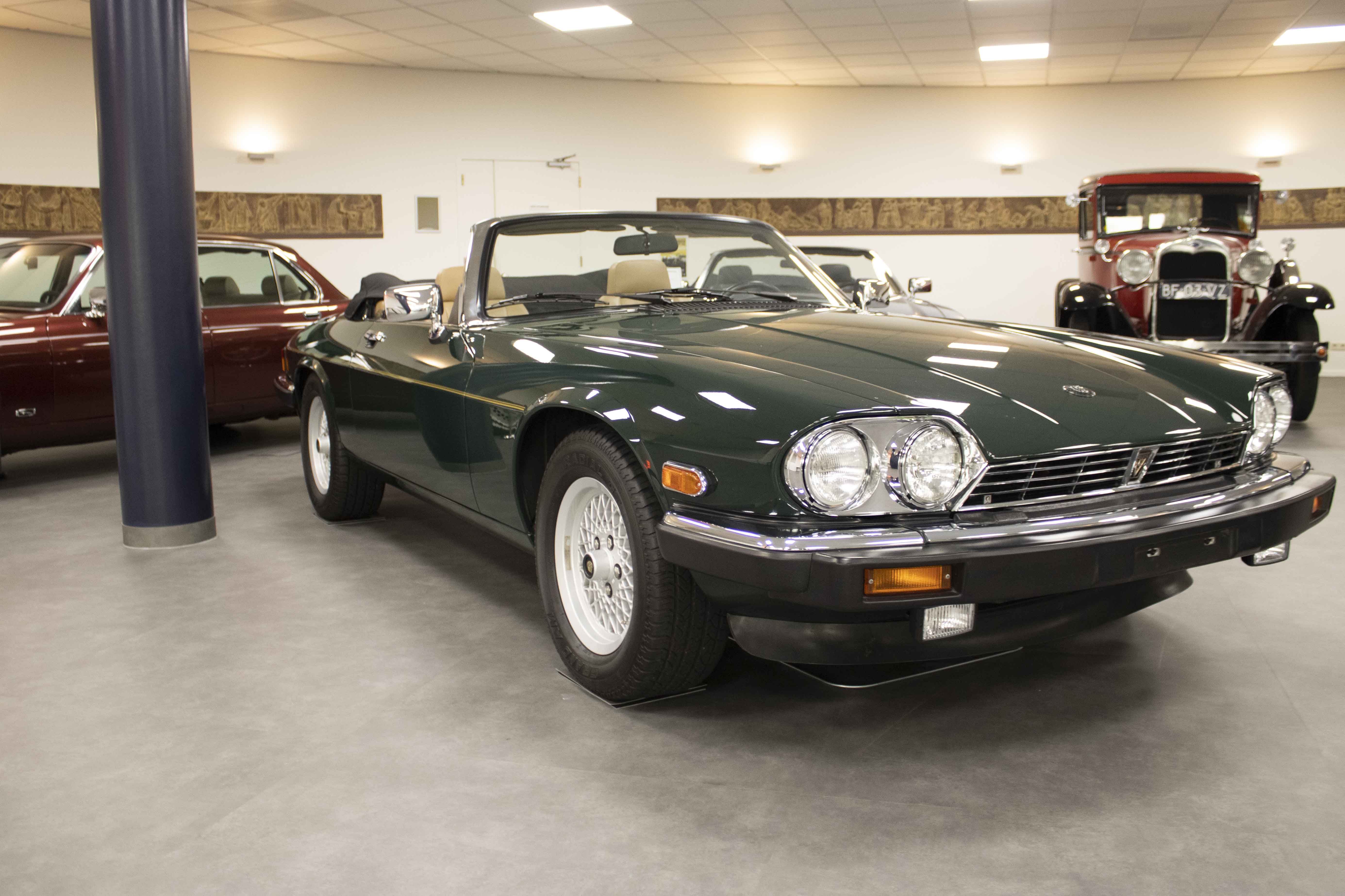 Oldtimer Care & Sales Jaguar XJ-S Cabrio V-12, 5,3 ltr
